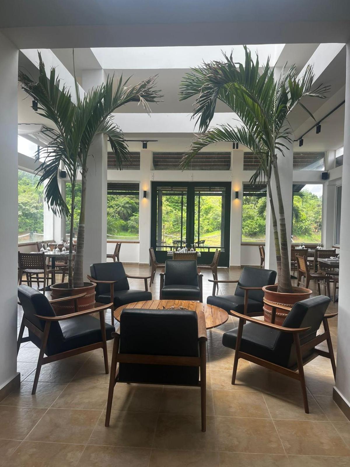 Hotel Vista Lago Buena Vista Arriba المظهر الخارجي الصورة